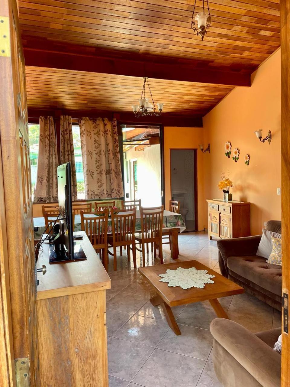 Casa Em Ilhabela Para Familia Екстер'єр фото